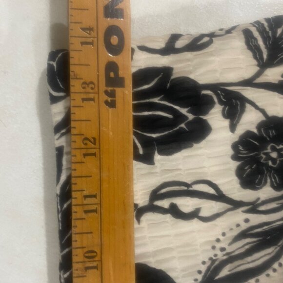 $49.90 Zara Black & White Floral Midi Skirt Womens Size M Ruched Lightweight - Picture 9 of 12